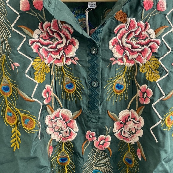 NWT Johnny Was button down blouse - Picture 4 of 5